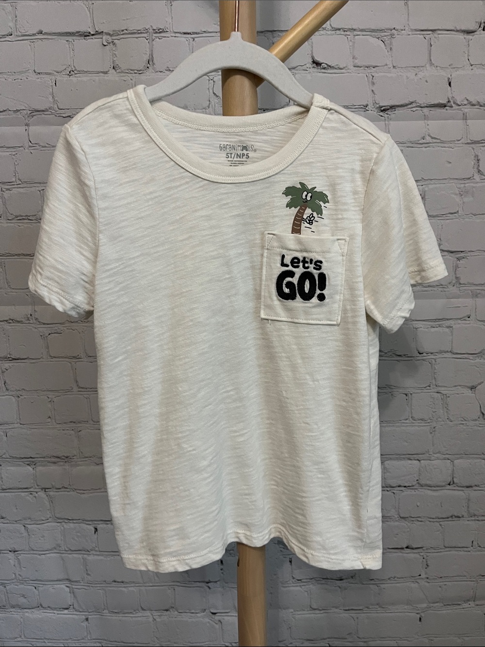 ⭐️⭐️ PICK 5 / $20 Garanimals Kids White 'Let's Go!' Pocket Tee with Palm Tree